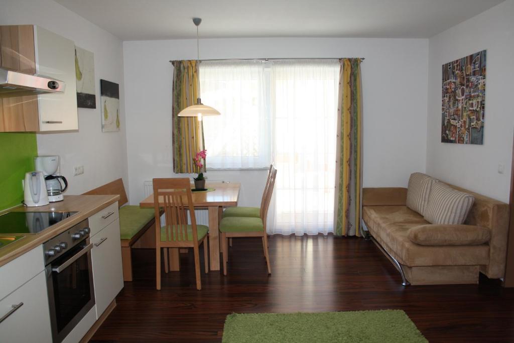 Alpenjuwel Appartements Flachau Zimmer foto